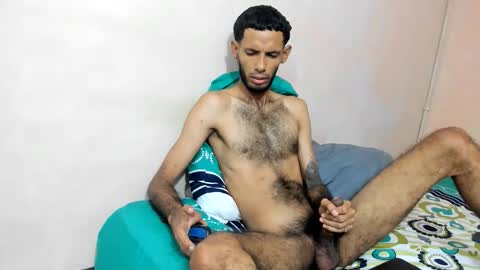 Snapshot of tatto_destroyer chatting on 04-29-26, 06:47 Fernando online show from 04-29-26, 06:47
