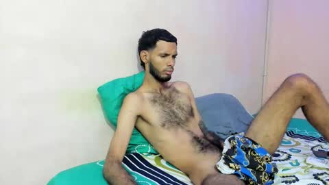 Snapshot of tatto_destroyer chatting on 04-30-26, 02:01 Fernando online show from 04-30-26, 02:01