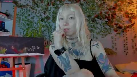 tattoo_artbaby online show from 07-10-26, 04:28