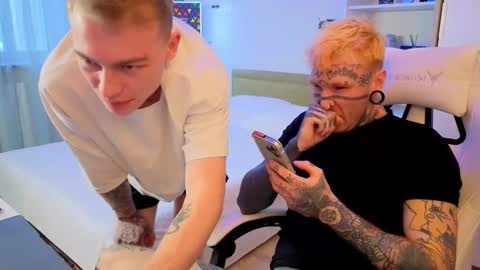 Alex but u can call me Theo online show from 01-09-26, 11:57