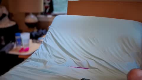 tattooed love boy online show from 11-06-25, 01:34