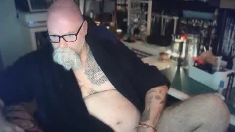 Snapshot of tattooeddilf01 chatting on 11-26-25, 12:55 Tattooeddilf 01 online show from 11-26-25, 12:55