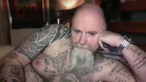 Tattooeddilf 01 online show from 02-06-26, 12:04