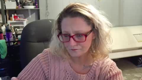 Lisa Lovely online show from 02-07-25, 07:17