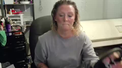 Lisa Lovely online show from 02-10-25, 11:15