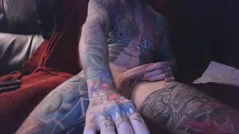 Snapshot of tattooguyatl chatting on 03-04-26, 06:08 tattooguyatl online show from 03-04-26, 06:08
