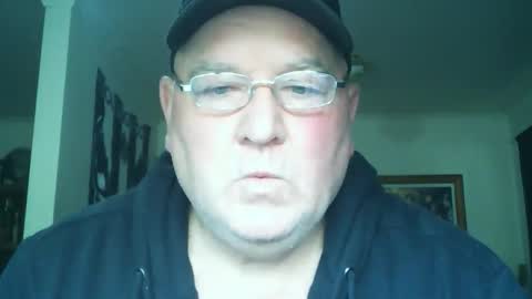 Snapshot of tattzsexy chatting on 11-04-25, 10:20 tattzsexy online show from 11-04-25, 10:20