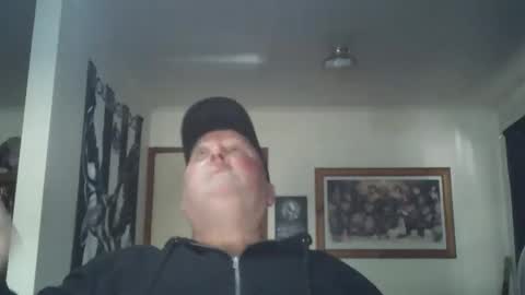 Snapshot of tattzsexy chatting on 11-05-25, 10:43 tattzsexy online show from 11-05-25, 10:43