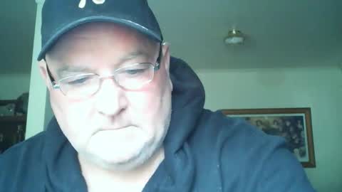 Snapshot of tattzsexy chatting on 11-11-25, 10:54 tattzsexy online show from 11-11-25, 10:54