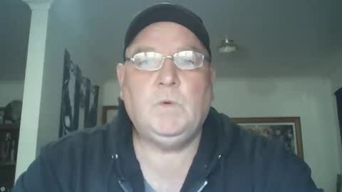 Snapshot of tattzsexy chatting on 12-01-25, 10:59 tattzsexy online show from 12-01-25, 10:59