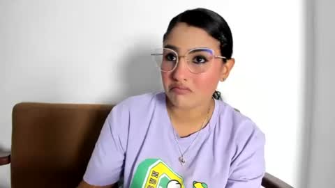 Tatiana Gomez online show from 06-12-26, 04:11