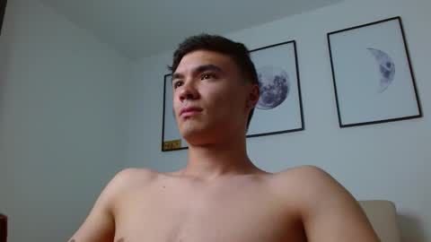 Snapshot of taurus4k chatting on 02-08-25, 01:00 taurus4k online show from 02-08-25, 01:00