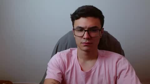 Snapshot of taurus4k chatting on 03-10-25, 12:40 taurus4k online show from 03-10-25, 12:40