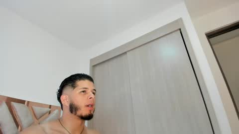  T A U R U S  online show from 04-09-26, 11:43