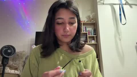 Riza online show from 07-04-26, 07:03