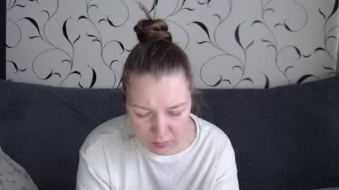 Diana online show from 11-25-25, 07:19