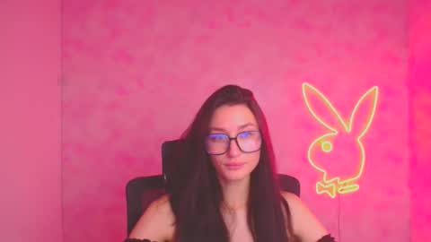 Taya online show from 11-22-25, 06:23