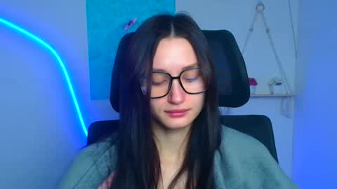 Taya online show from 02-17-26, 06:43