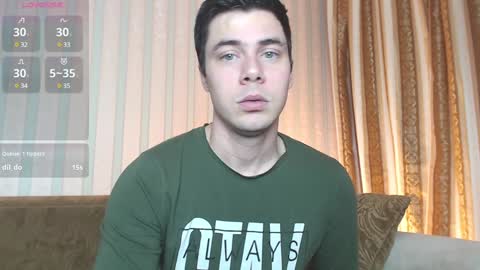 Snapshot of tayler_durden_1 chatting on 12-13-24, 04:43 ... online show from 12-13-24, 04:43