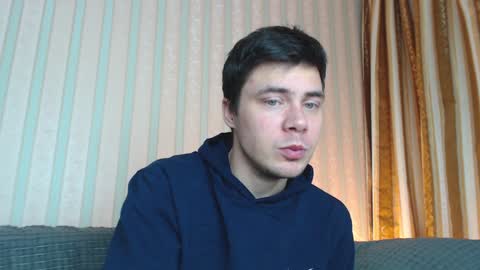 Snapshot of tayler_durden_1 chatting on 12-17-24, 04:23 ... online show from 12-17-24, 04:23