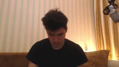 Snapshot of tayler_durden_1 chatting on 01-17-25, 05:00 ... online show from 01-17-25, 05:00