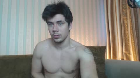 Snapshot of tayler_durden_1 chatting on 03-01-25, 05:20 ... online show from 03-01-25, 05:20