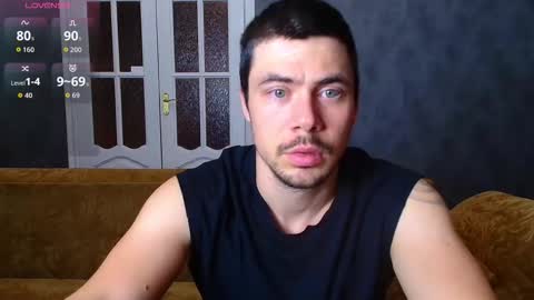 Snapshot of tayler_durden_1 chatting on 09-30-25, 04:06 ... online show from 09-30-25, 04:06