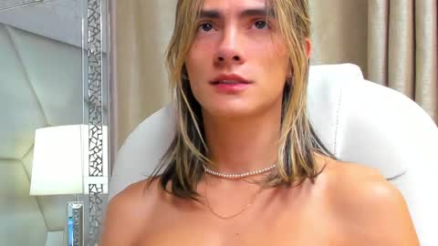 Snapshot of tayler_swift1 chatting on 01-14-25, 04:25 tayler_swift1 online show from 01-14-25, 04:25