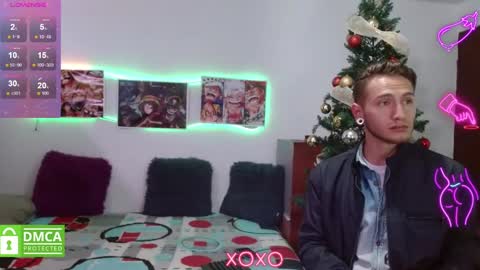 Snapshot of tayler_yuliet chatting on 01-03-25, 01:03 pareja ardiente online show from 01-03-25, 01:03