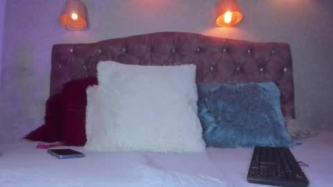 Taylor Duran. online show from 01-29-25, 11:51