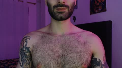 Snapshot of taylor__06 chatting on 12-29-24, 01:13 Taylor online show from 12-29-24, 01:13