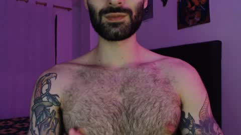 Snapshot of taylor__06 chatting on 01-05-25, 12:20 Taylor online show from 01-05-25, 12:20