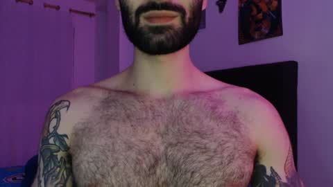 Snapshot of taylor__06 chatting on 01-12-25, 12:18 Taylor online show from 01-12-25, 12:18