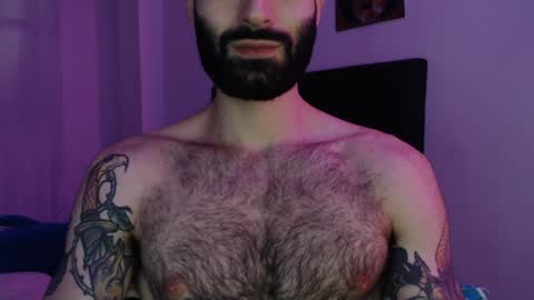 Snapshot of taylor__06 chatting on 01-25-25, 05:08 Taylor online show from 01-25-25, 05:08