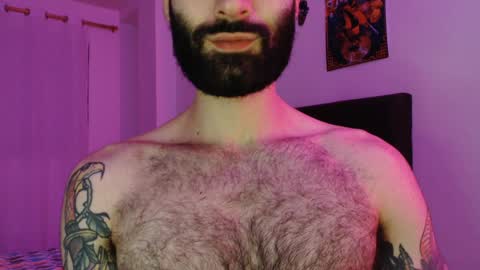 Snapshot of taylor__06 chatting on 02-04-25, 07:40 Taylor online show from 02-04-25, 07:40