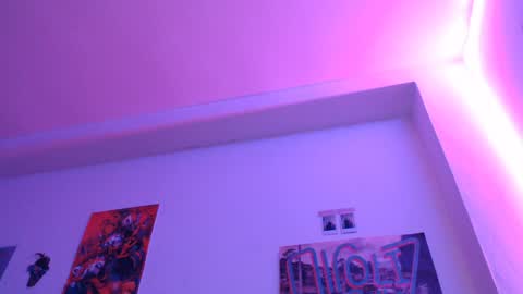 Snapshot of taylor__06 chatting on 02-05-25, 06:13 Taylor online show from 02-05-25, 06:13