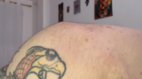 Snapshot of taylor__06 chatting on 02-11-25, 04:55 Taylor online show from 02-11-25, 04:55