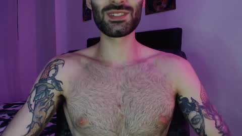 Snapshot of taylor__06 chatting on 03-02-25, 01:04 Taylor online show from 03-02-25, 01:04