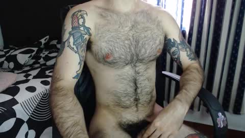 Snapshot of taylor__06 chatting on 09-09-25, 06:18 Taylor online show from 09-09-25, 06:18