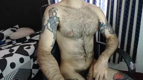 Snapshot of taylor__06 chatting on 09-10-25, 02:06 Taylor online show from 09-10-25, 02:06