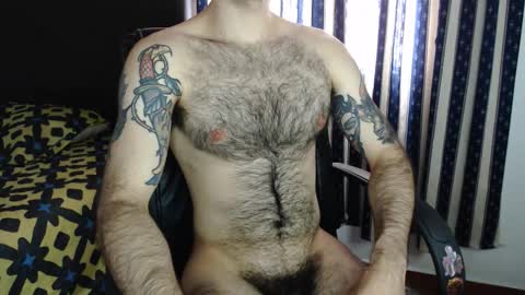 Snapshot of taylor__06 chatting on 10-11-25, 07:01 Taylor online show from 10-11-25, 07:01