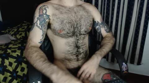 Snapshot of taylor__06 chatting on 10-24-25, 05:37 Taylor online show from 10-24-25, 05:37