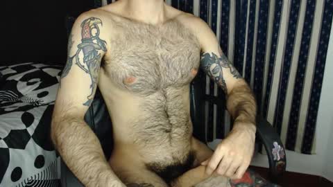 Snapshot of taylor__06 chatting on 11-09-25, 05:06 Taylor online show from 11-09-25, 05:06