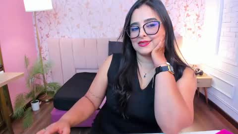 Taylor Bennet online show from 04-23-26, 12:29