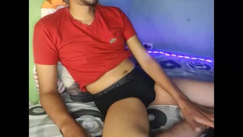 Taylor online show from 01-15-26, 01:43