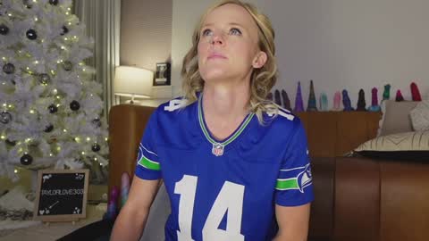 Taylor --  online show from 12-18-25, 11:05