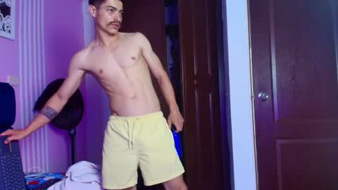 Snapshot of taylor_stele chatting on 06-12-26, 07:57 taylor stele online show from 06-12-26, 07:57