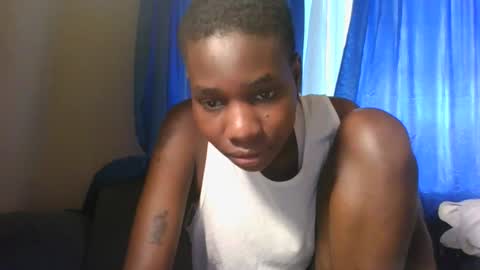 taylor_swift09 online show from 01-10-26, 10:17