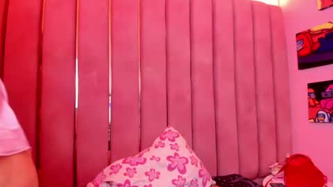 taylorbigass online show from 06-22-26, 02:13