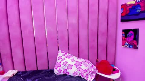 taylorbigass online show from 06-23-26, 02:42